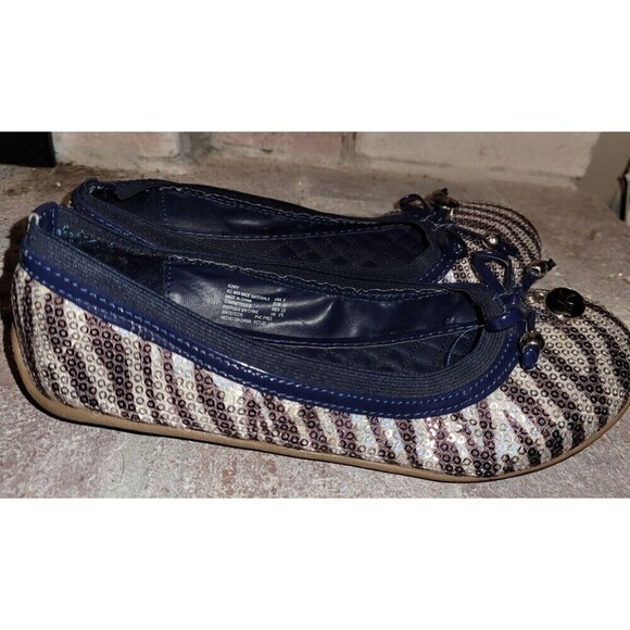 2 for $20  Michael Kors Kids Kory Flats Sequin Zebra Size 3 - Picture 5 of 7